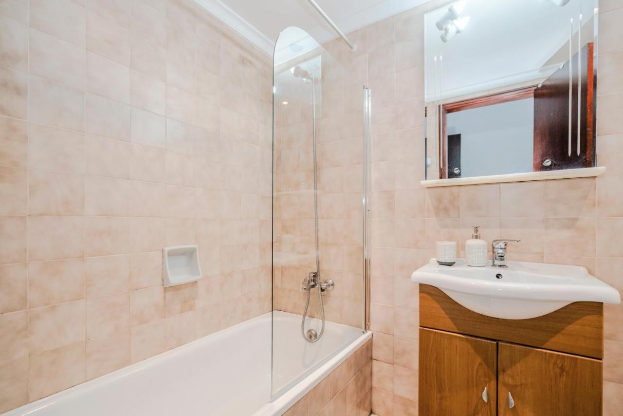 Lovely 1Bed Flat Short Walk To The Marina Vilamoura クアルテイラ エクステリア 写真