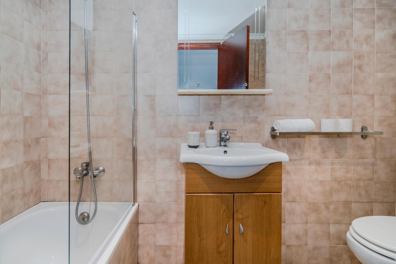 Lovely 1Bed Flat Short Walk To The Marina Vilamoura クアルテイラ エクステリア 写真