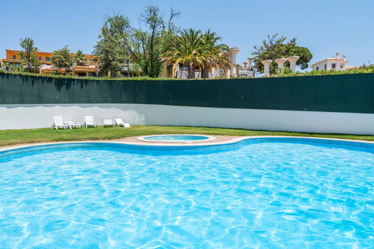 Lovely 1Bed Flat Short Walk To The Marina Vilamoura クアルテイラ エクステリア 写真